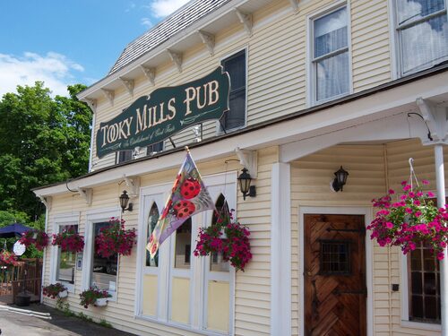 %%Tooky Mills Pub Gift Card%%, Hillsboro, NH; Anonymous Donation; Serves up some of the best comfort food in the Hillsborough area. Tavern atmosphere and friendly service; Food is homemade and consistently excellent, with generous portion sizes that are worth the price. Bar offers a great selection of drinks to pair with your meal. https://www.facebook.com/p/Tooky-Mills-Pub-100049316750840/