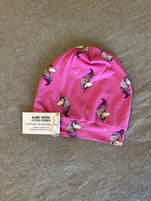 %%Handmade Beanie (1)%%, Donated by Sweet Potato Clothing Company, Marlborough, NH; Sized Teen/Adult Small; Brushed polyester spandex blend; Cozy, soft warm close-fitting beanie; Fits great under ski or bike helmet; Perfect for milder winter days or a spring hat. https://www.facebook.com/sweetpotatocc/